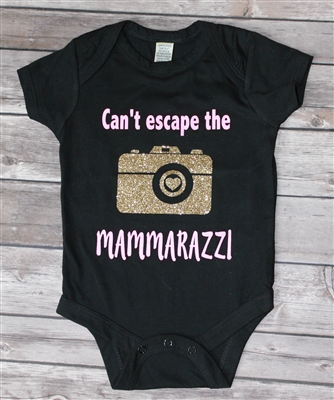 I Can't Escape The Mammarazzi